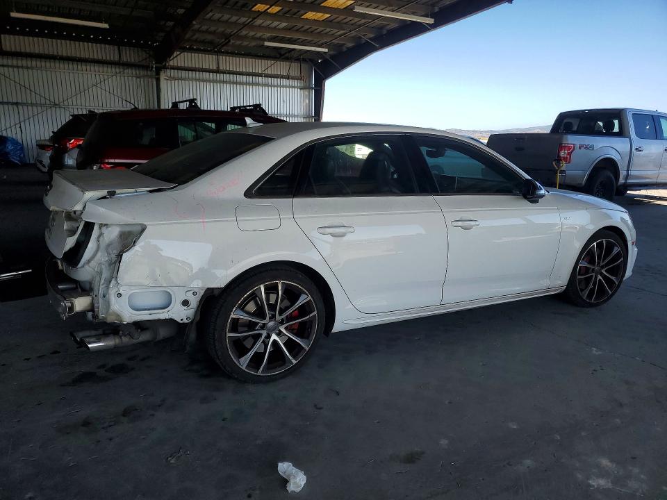 Продажа на аукционе авто 2018 Audi S4, vin: WAUB4AF42JA015458, номер лота: 60991706