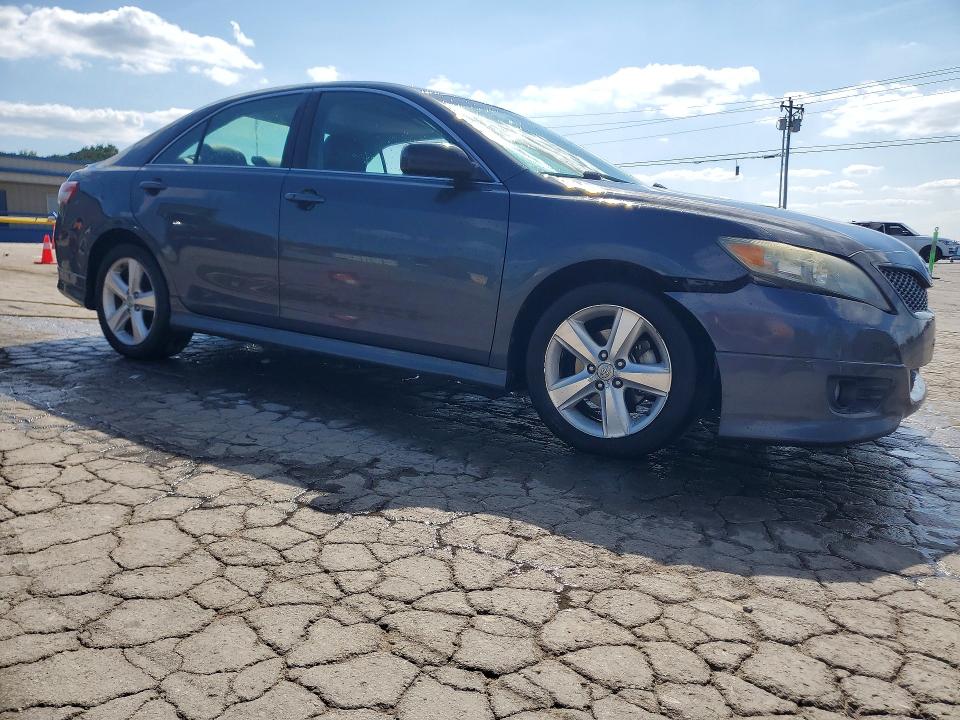 63398486 :رقم المزاد ، 4T1BK3EK0BU612978 vin ، 2011 Toyota Camry مزاد بيع