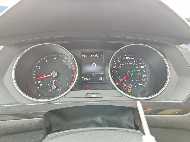 Продаж на аукціоні авто 2018 Volkswagen Tiguan, vin: 3VV3B7AX9JM018380, номер лоту: 62208156