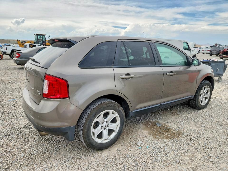 2014 Ford Edge მანქანა იყიდება აუქციონზე, vin: 2FMDK4JC8EBB46871, აუქციონის ნომერი: 63339276