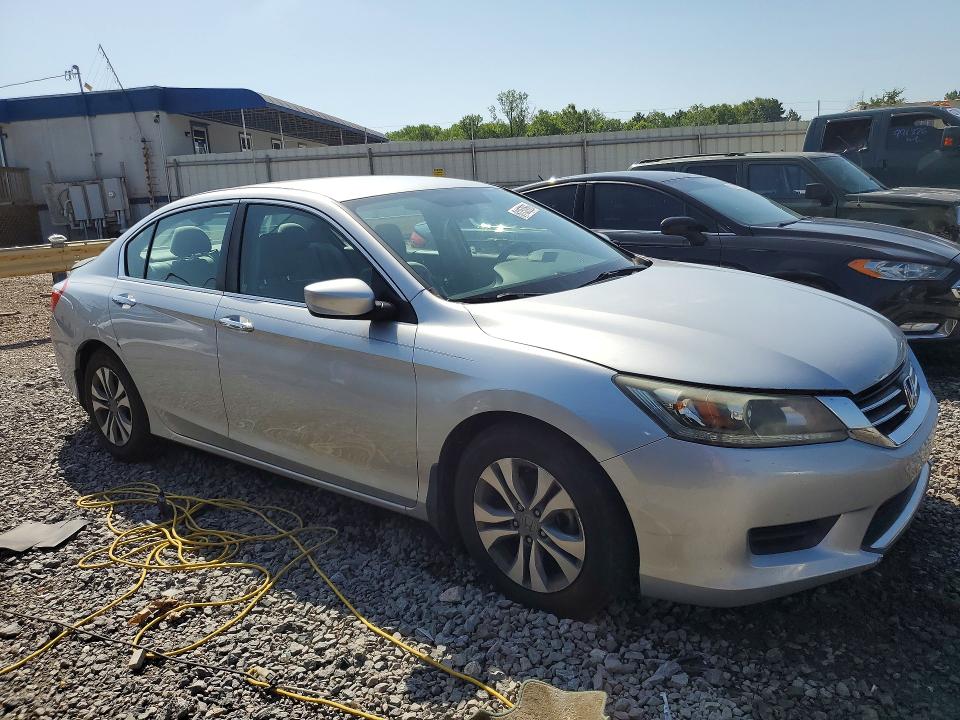 Продажа на аукционе авто 2015 Honda Accord, vin: 1HGCR2F30FA176552, номер лота: 61157966
