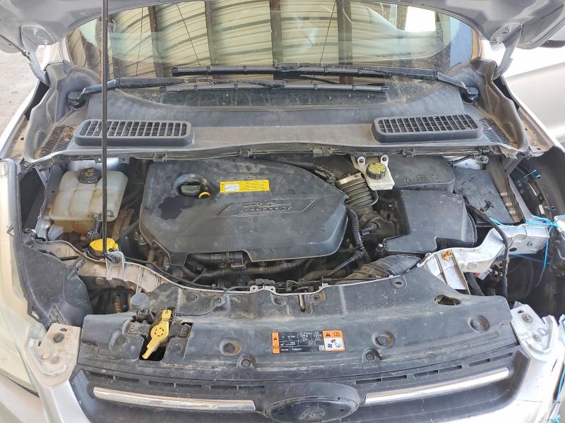 59185246 :رقم المزاد ، 1FMCU9GX9FUC43974 vin ، 2015 Ford Escape مزاد بيع