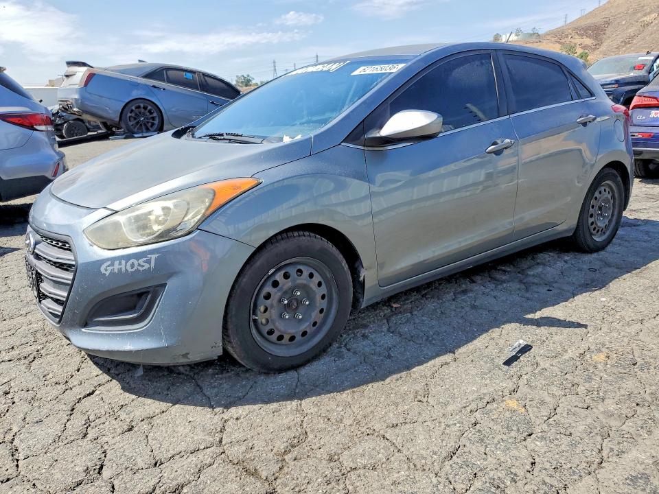 2016 Hyundai Elantra Gt მანქანა იყიდება აუქციონზე, vin: KMHD35LH4GU325790, აუქციონის ნომერი: 62165036