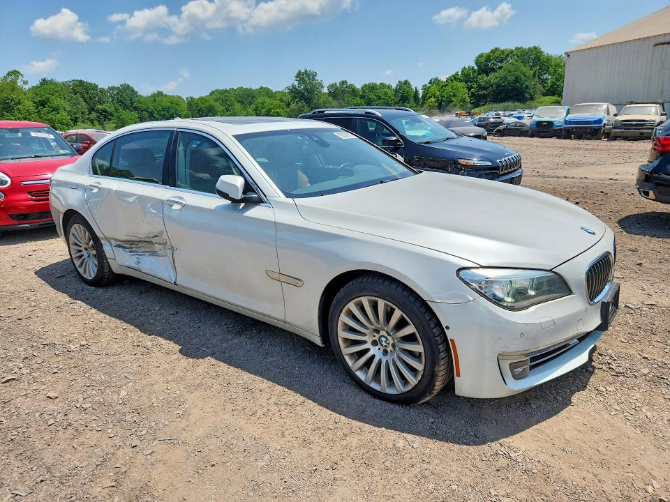 Продажа на аукционе авто 2013 Bmw 740, vin: WBAYE4C52DD137066, номер лота: 59586616