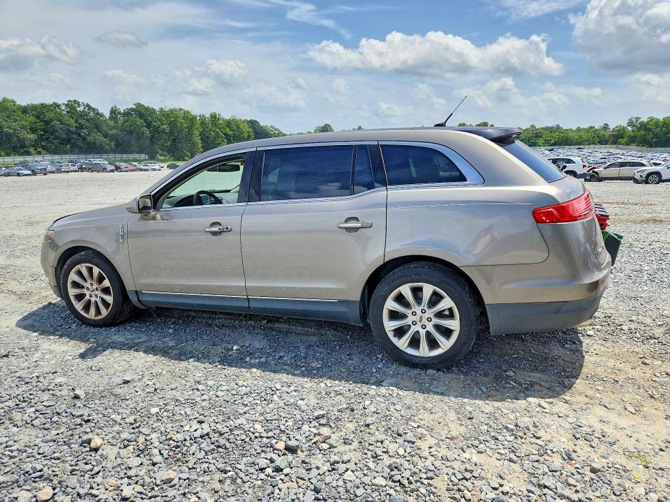 2016 Lincoln Mkt მანქანა იყიდება აუქციონზე, vin: 2LMHJ5AT7GBL03176, აუქციონის ნომერი: 62073526