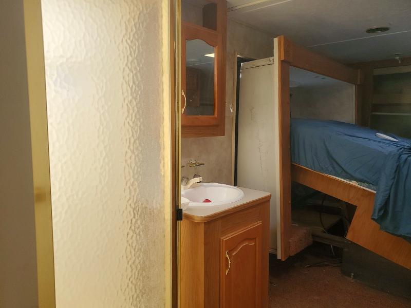 Продаж на аукціоні авто 2004 Sprinter Recreational Vehicle (rv), vin: 4YDF292234A211598, номер лоту: 85962585