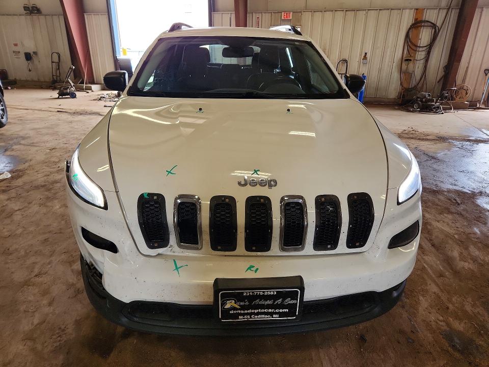 60443836 :رقم المزاد ، 1C4PJMABXFW763040 vin ، 2015 Jeep Cherokee مزاد بيع