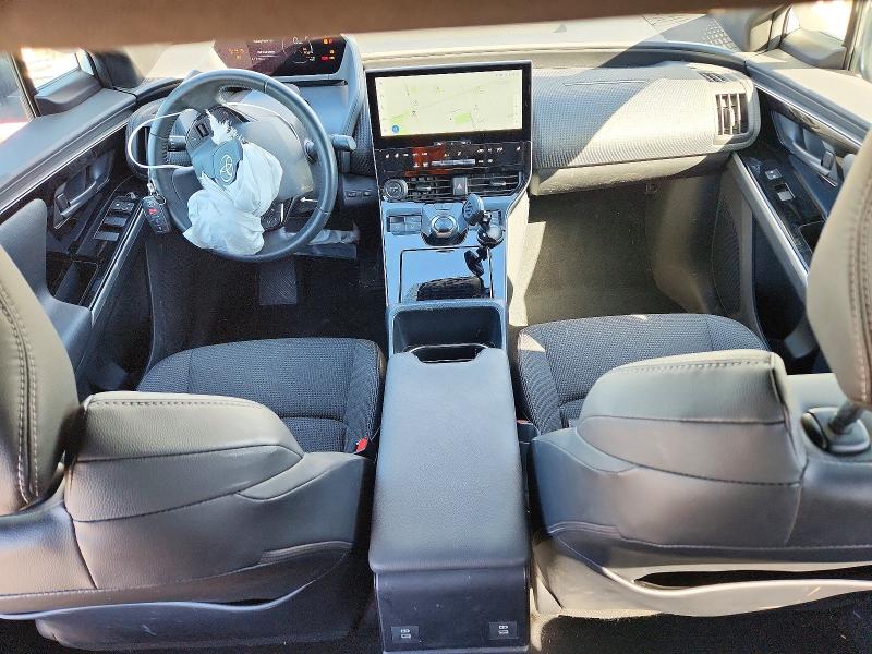62839186 :رقم المزاد ، JTMABACA8PA022048 vin ، 2023 Toyota Bz4x مزاد بيع