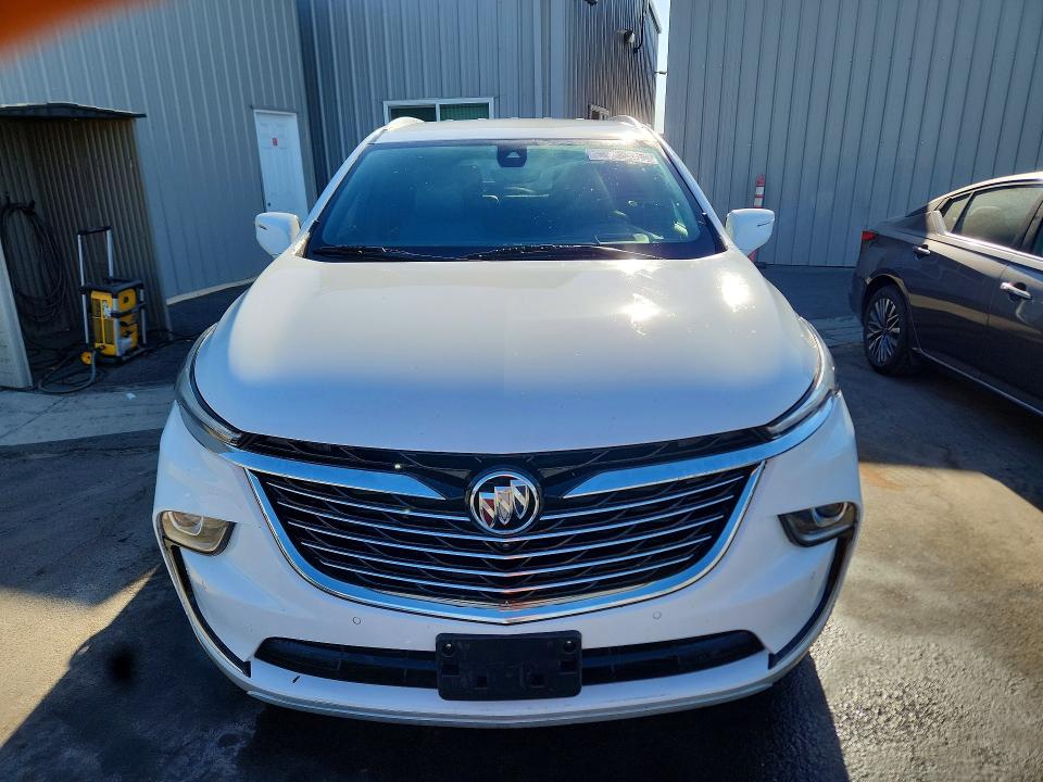 2022 Buick Enclave მანქანა იყიდება აუქციონზე, vin: 5GAEVBKW4NJ162141, აუქციონის ნომერი: 62806766