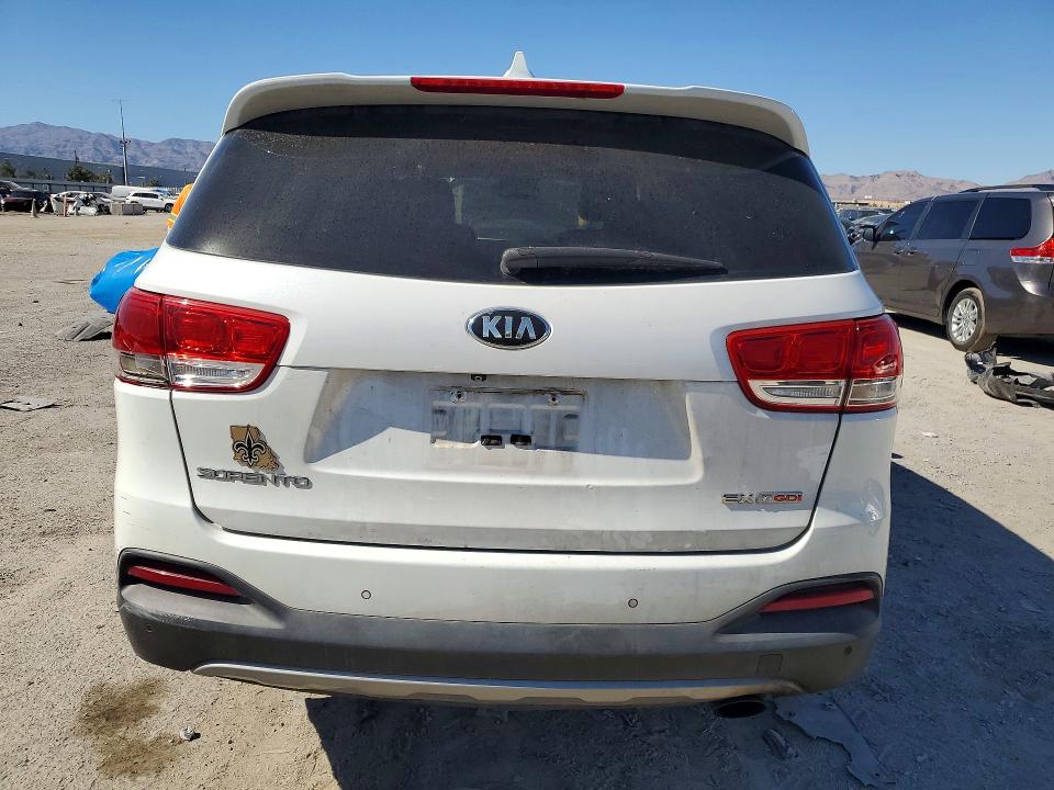63362586 :رقم المزاد ، 5XYPHDA12HG268690 vin ، 2017 Kia Sorento مزاد بيع