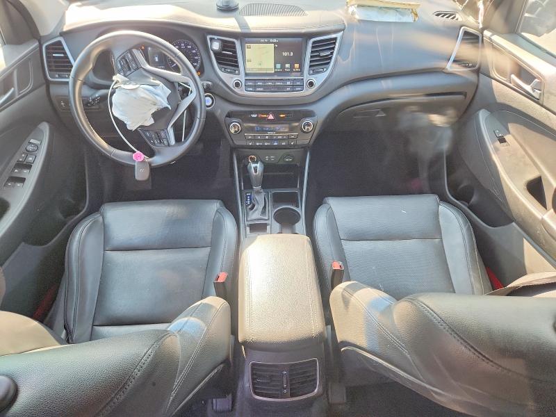 58696966 :رقم المزاد ، KM8J33A44HU381026 vin ، 2017 Hyundai Tucson مزاد بيع