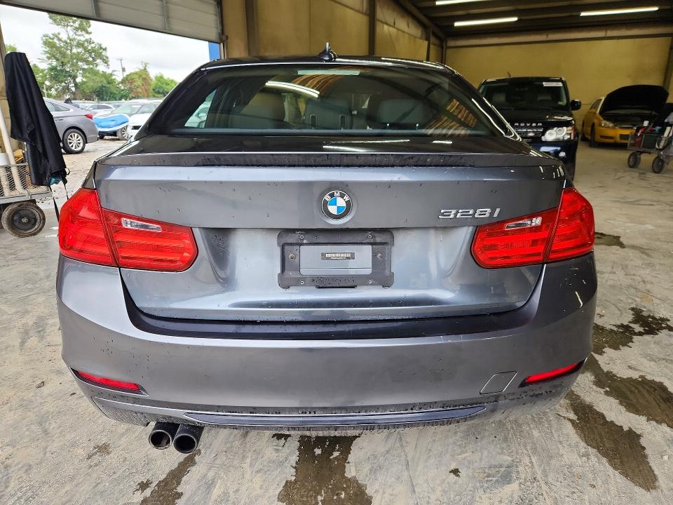 2014 Bmw 328 მანქანა იყიდება აუქციონზე, vin: WBA3A5C54EP600109, აუქციონის ნომერი: 59630656