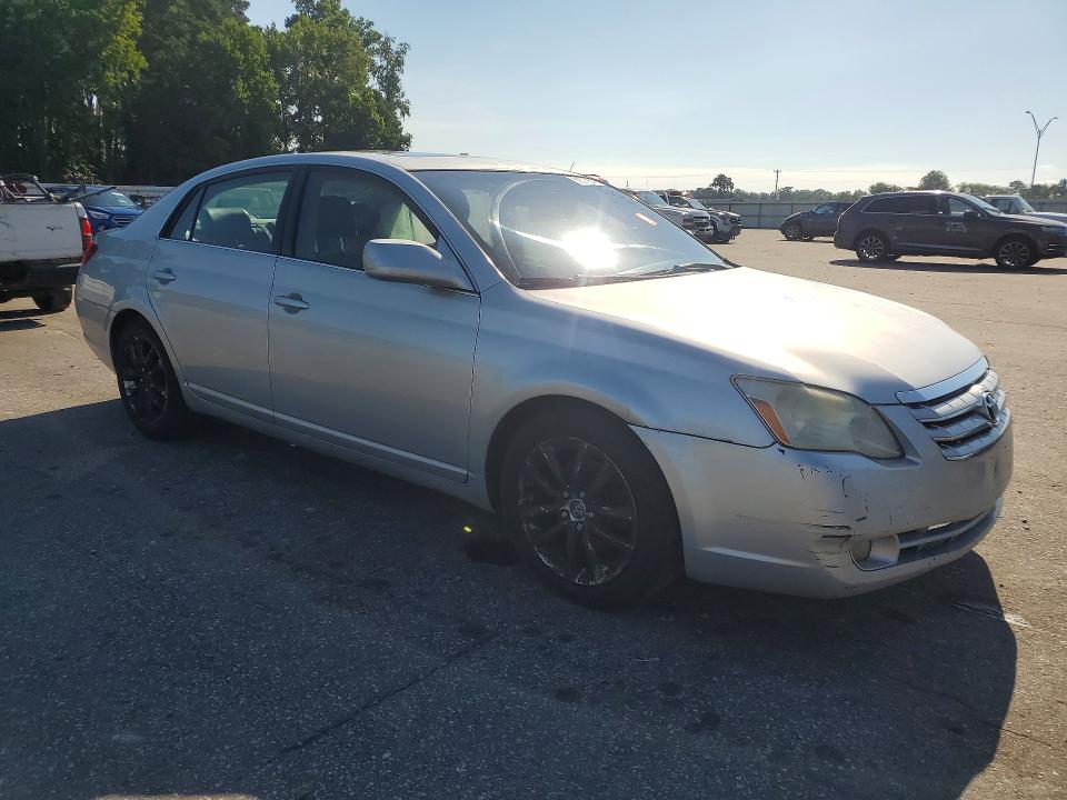 2005 Toyota Avalon მანქანა იყიდება აუქციონზე, vin: 4T1BK36B25U007718, აუქციონის ნომერი: 60578646