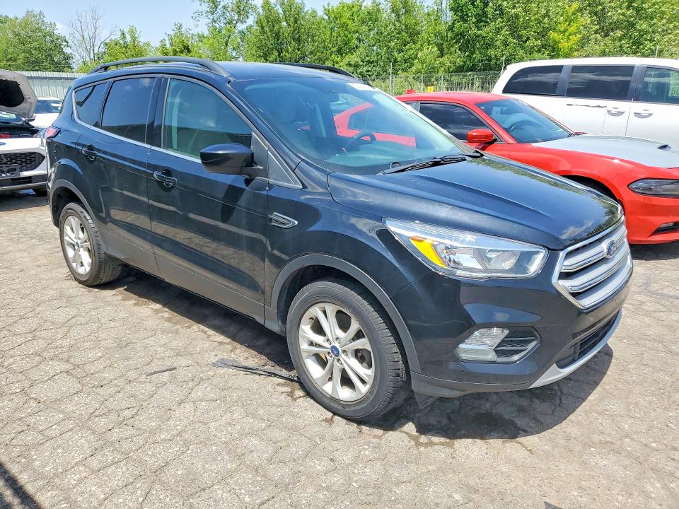 2018 Ford Escape მანქანა იყიდება აუქციონზე, vin: 1FMCU9GDXJUC38362, აუქციონის ნომერი: 59303116