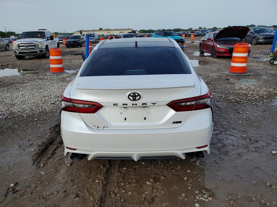 2023 Toyota Camry მანქანა იყიდება აუქციონზე, vin: 4T1K61AK7PU800032, აუქციონის ნომერი: 60517016