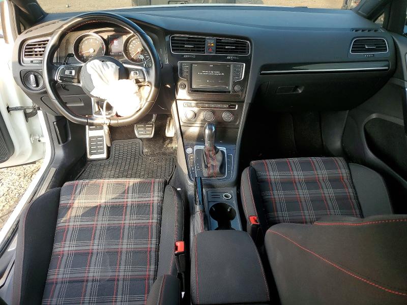 60553966 :رقم المزاد ، 3VW447AU6HM067546 vin ، 2017 Volkswagen Gti مزاد بيع