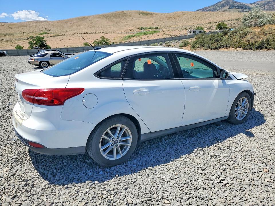 2016 Ford Focus მანქანა იყიდება აუქციონზე, vin: 1FADP3F26GL302043, აუქციონის ნომერი: 59810976