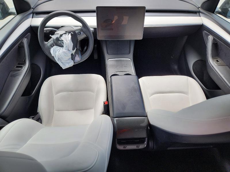 60963606 :رقم المزاد ، 7SAYGAEE5PF661305 vin ، 2023 Tesla Model Y مزاد بيع