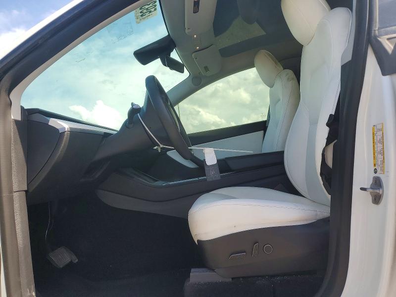59358266 :رقم المزاد ، 5YJYGDEE1MF306898 vin ، 2021 Tesla Model Y مزاد بيع