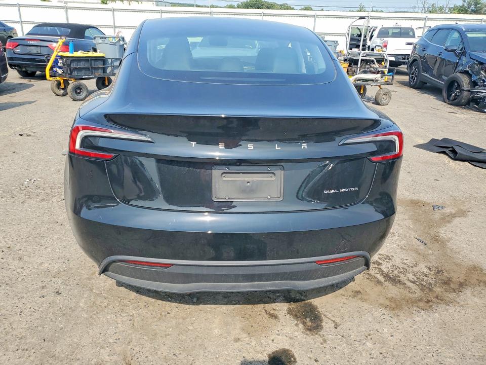 Продаж на аукціоні авто 2024 Tesla Model 3, vin: 5YJ3E1EB1RF816258, номер лоту: 61382396