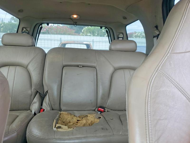 Продажа на аукционе авто 2001 Ford Expedition, vin: 1FMFU18L61LA87823, номер лота: 61712126