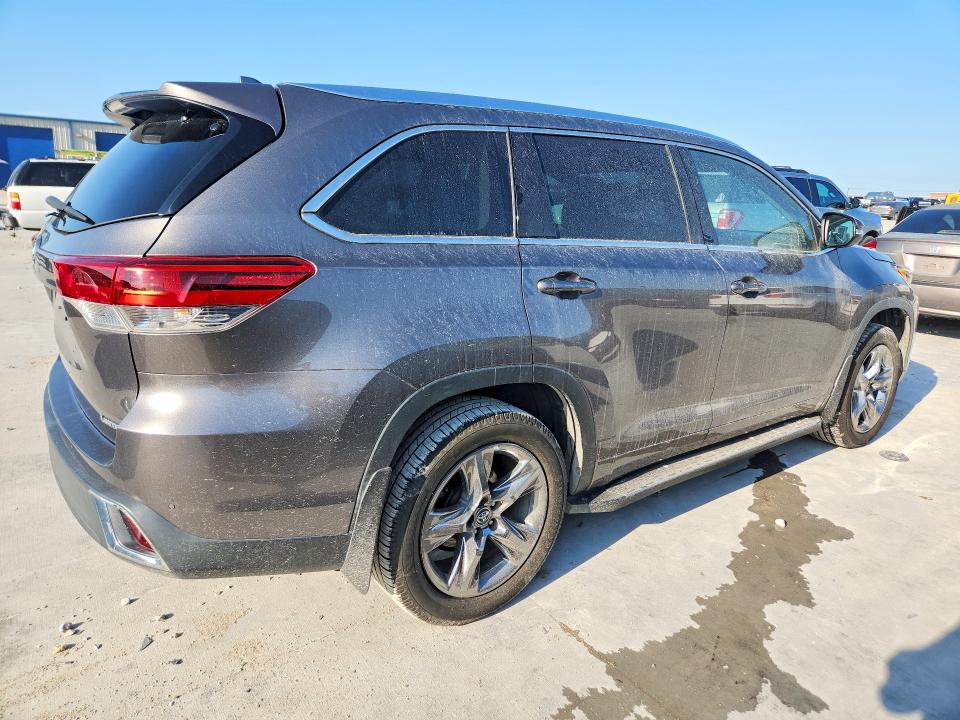 60309366 :رقم المزاد ، 5TDYZRFH6KS325150 vin ، 2019 Toyota Highlander مزاد بيع