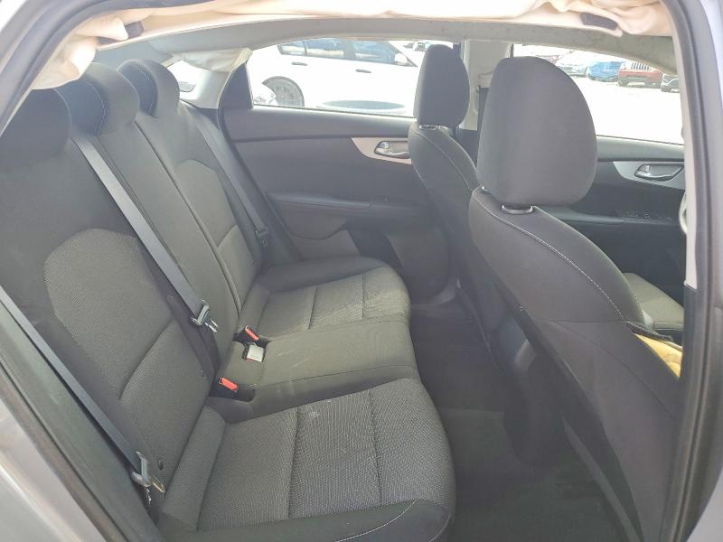 63037256 :رقم المزاد ، 3KPF24AD9PE669026 vin ، 2023 Kia Forte مزاد بيع