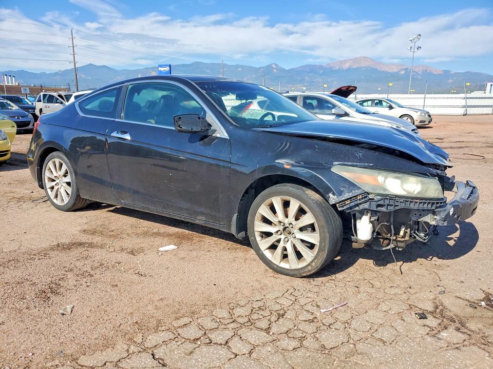 62880946 :رقم المزاد ، 1HGCS22828A010025 vin ، 2008 Honda Accord مزاد بيع