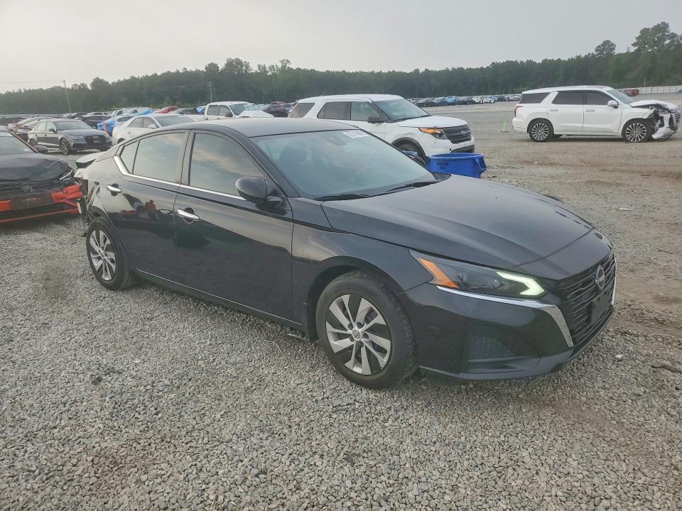 Продажа на аукционе авто 2023 Nissan Altima, vin: 1N4BL4BV9PN407222, номер лота: 62747686