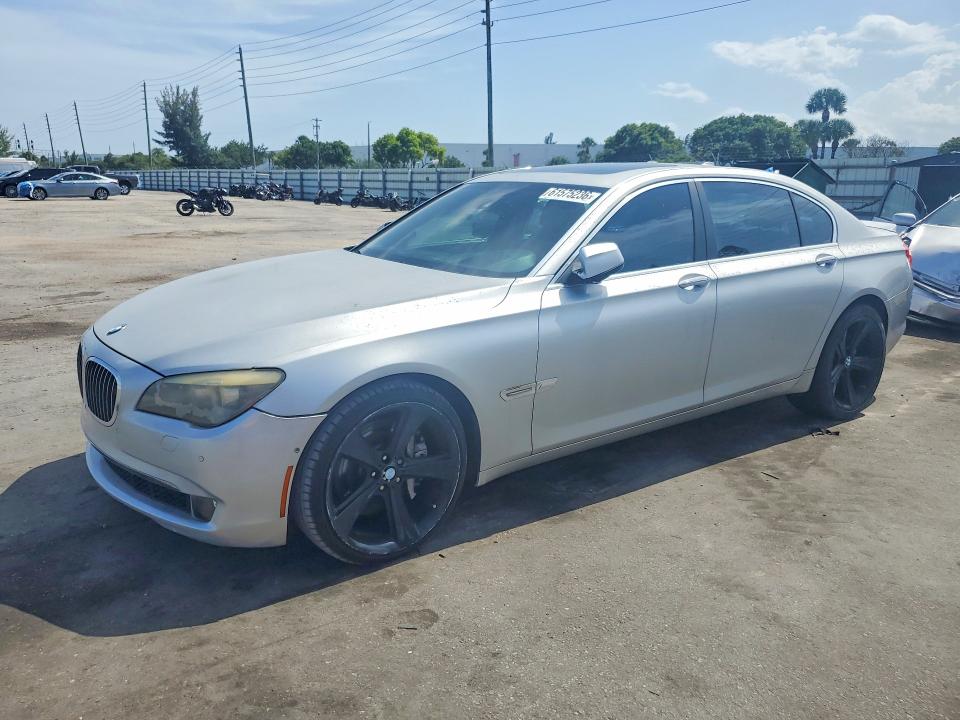 2009 Bmw 750 მანქანა იყიდება აუქციონზე, vin: WBAKB83569CY57182, აუქციონის ნომერი: 61575236