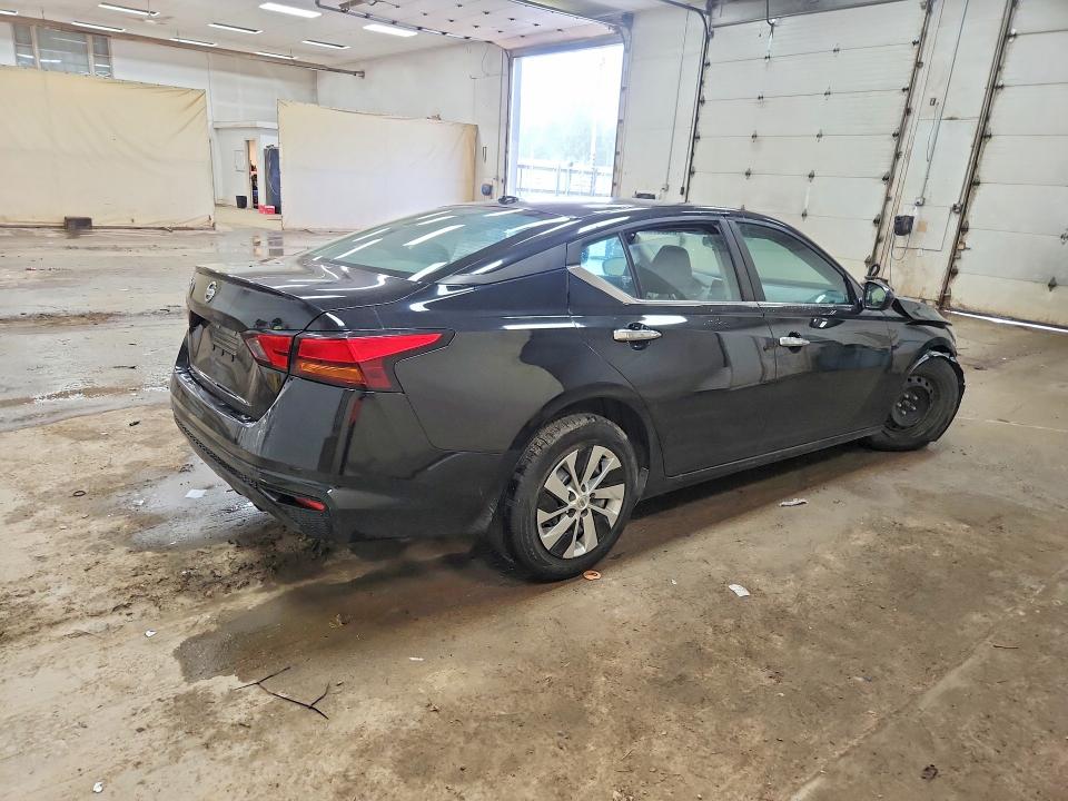 Продаж на аукціоні авто 2019 Nissan Altima, vin: 1N4BL4BV0KC123420, номер лоту: 61959766