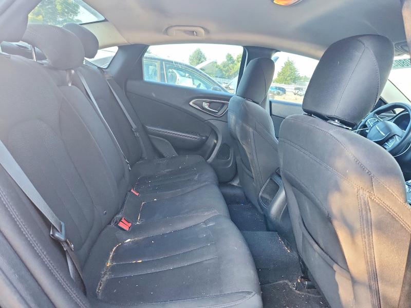 2015 Chrysler 200 მანქანა იყიდება აუქციონზე, vin: 1C3CCCAB4FN526637, აუქციონის ნომერი: 60804216