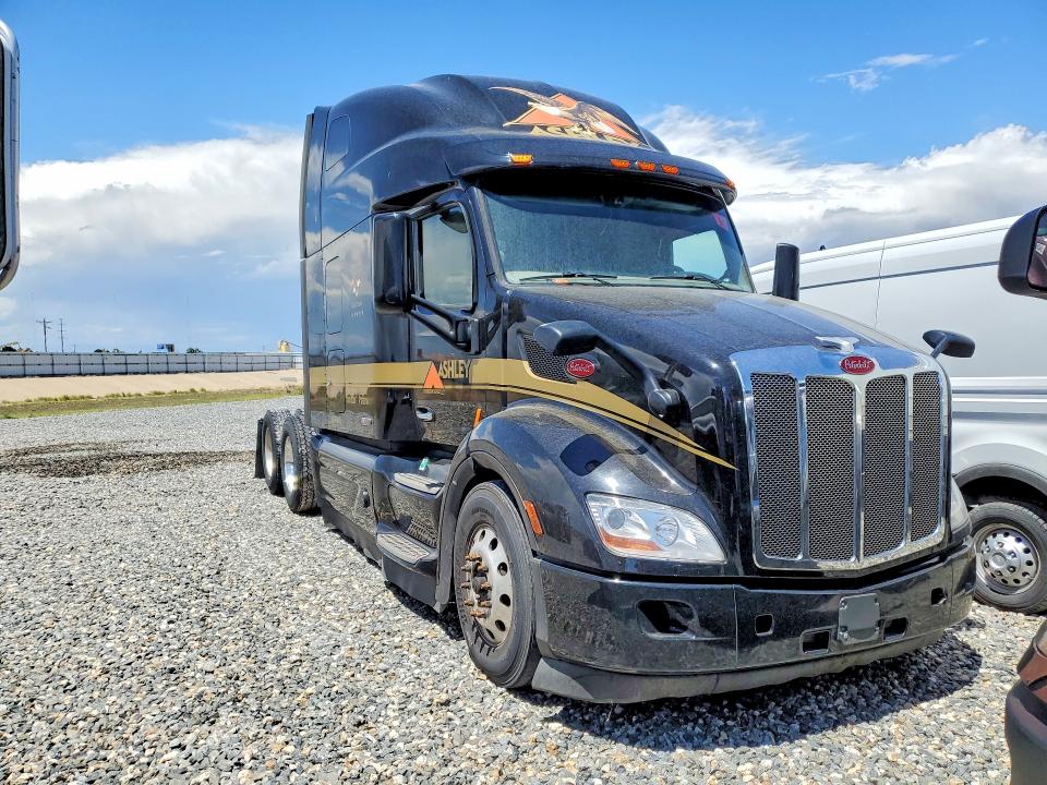 Продаж на аукціоні авто 2021 Peterbilt 579, vin: 1XPBDP9X6MD747413, номер лоту: 59018376