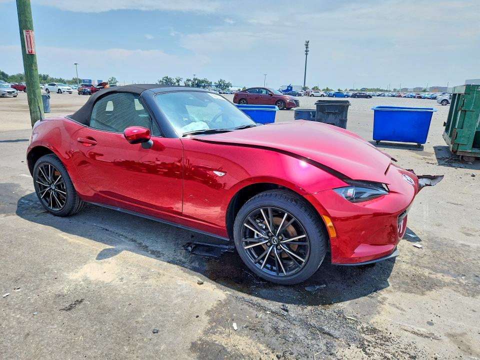 2026 Mazda Mx-5 Miata მანქანა იყიდება აუქციონზე, vin: JM1NDAD70T0706560, აუქციონის ნომერი: 62937776