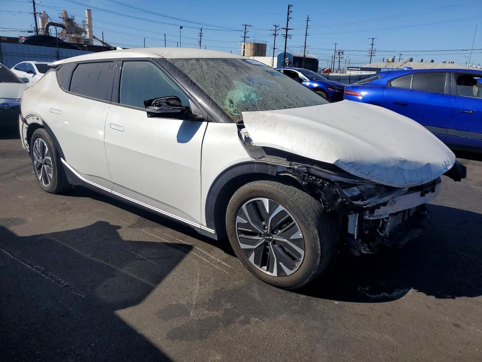 Продаж на аукціоні авто 2024 Kia Ev6, vin: KNDC34LB4R5215535, номер лоту: 60077476