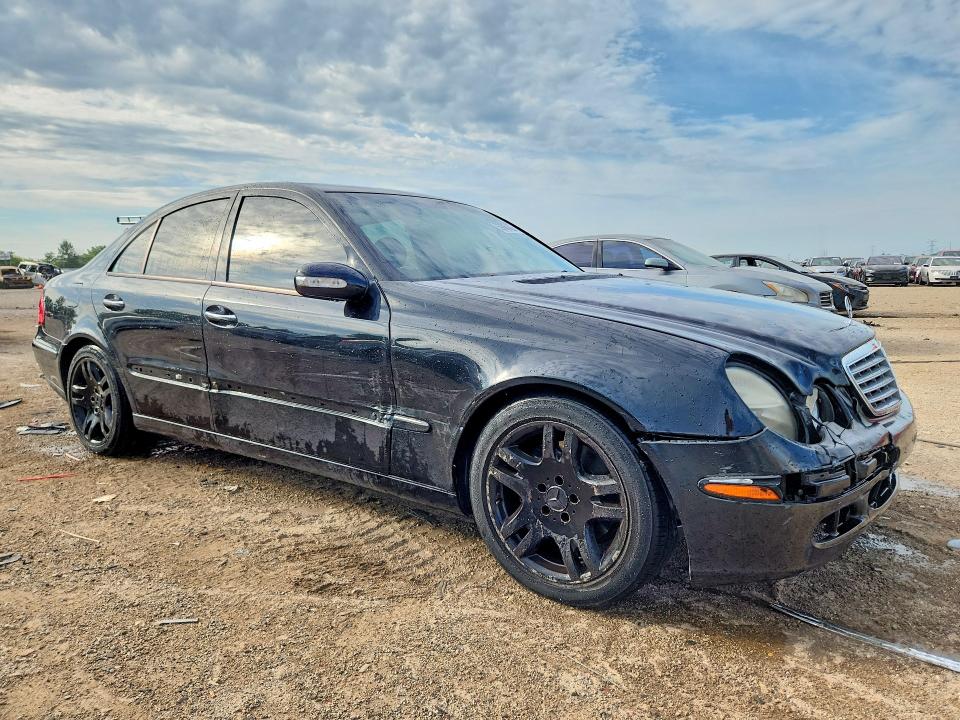 59860456 :رقم المزاد ، WDBUF70J83A239052 vin ، 2003 Mercedes-benz E مزاد بيع