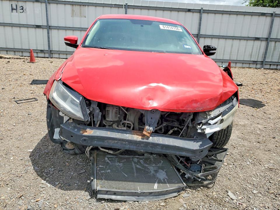2013 Volkswagen Jetta მანქანა იყიდება აუქციონზე, vin: 3VWDP7AJ5DM215208, აუქციონის ნომერი: 61414156