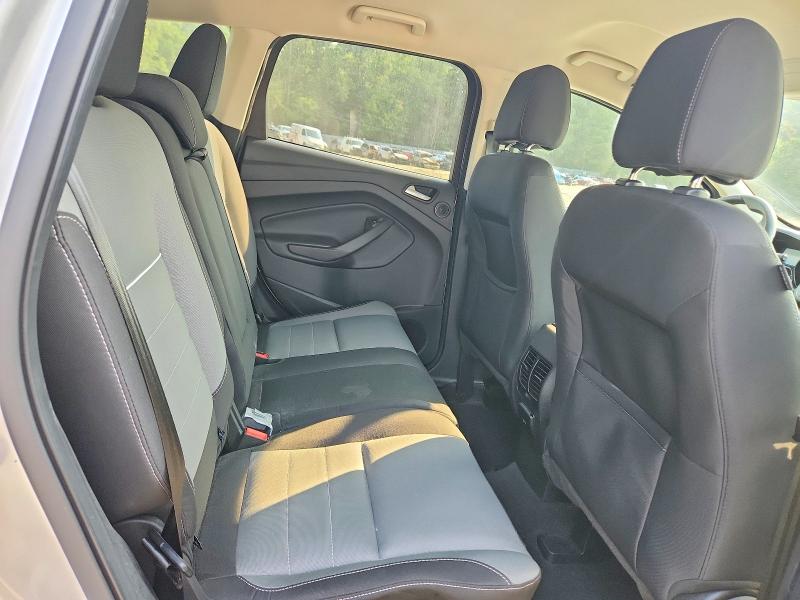 Продаж на аукціоні авто 2015 Ford Escape, vin: 1FMCU0GX5FUA37661, номер лоту: 63073816