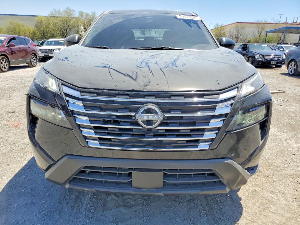 60573326 :رقم المزاد ، 5N1BT3AA5TC677147 vin ، 2026 Nissan Rogue مزاد بيع