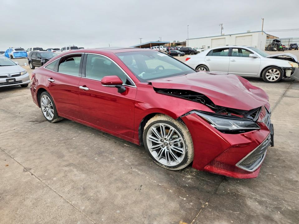 61192346 :رقم المزاد ، 4T1DZ1FB7MU061118 vin ، 2021 Toyota Avalon مزاد بيع