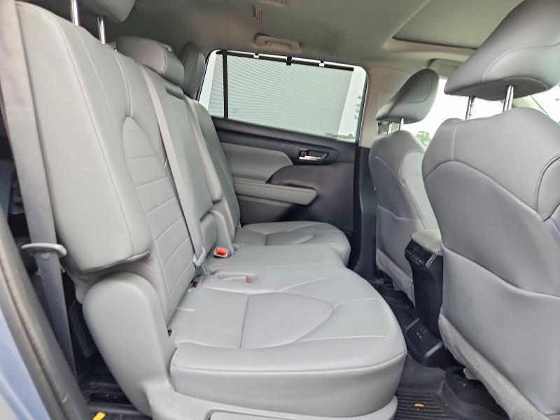 Aukcja sprzedaży 2022 Toyota Highlander, vin: 5TDGZRBH8NS172650, numer aukcji: 62954046
