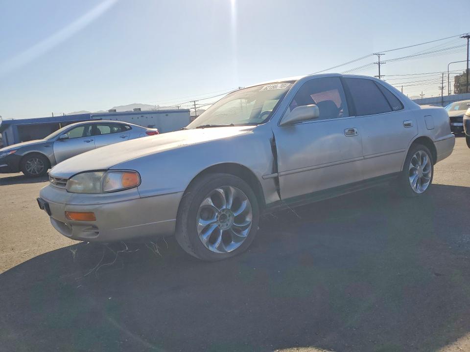 1996 Toyota Camry მანქანა იყიდება აუქციონზე, vin: 4T1BF12K4TU120842, აუქციონის ნომერი: 62158836