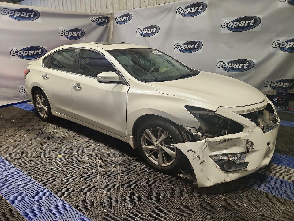 Продаж на аукціоні авто 2015 Nissan Altima, vin: 1N4AL3AP4FC229450, номер лоту: 59972406