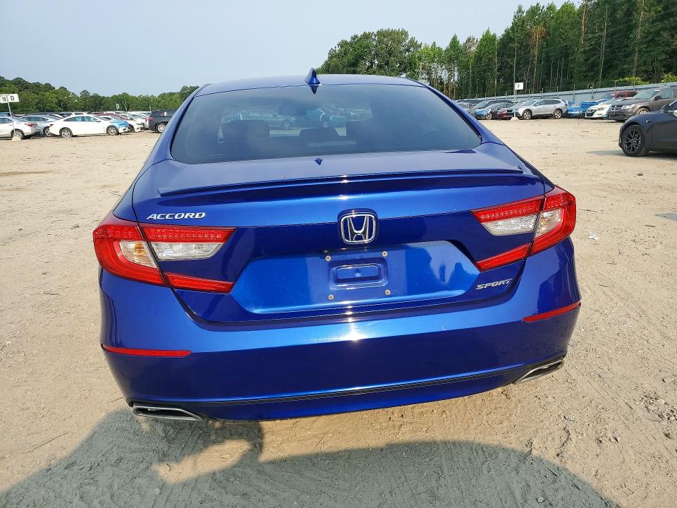 Продажа на аукционе авто 2018 Honda Accord, vin: 1HGCV1F34JA170316, номер лота: 62760976