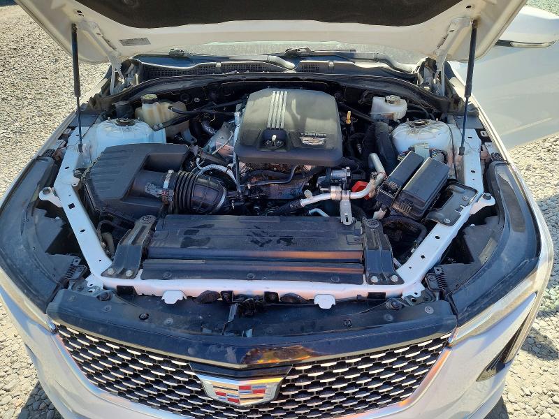 60746006 :رقم المزاد ، 1G6DC5RK0L0140194 vin ، 2020 Cadillac Ct4 مزاد بيع