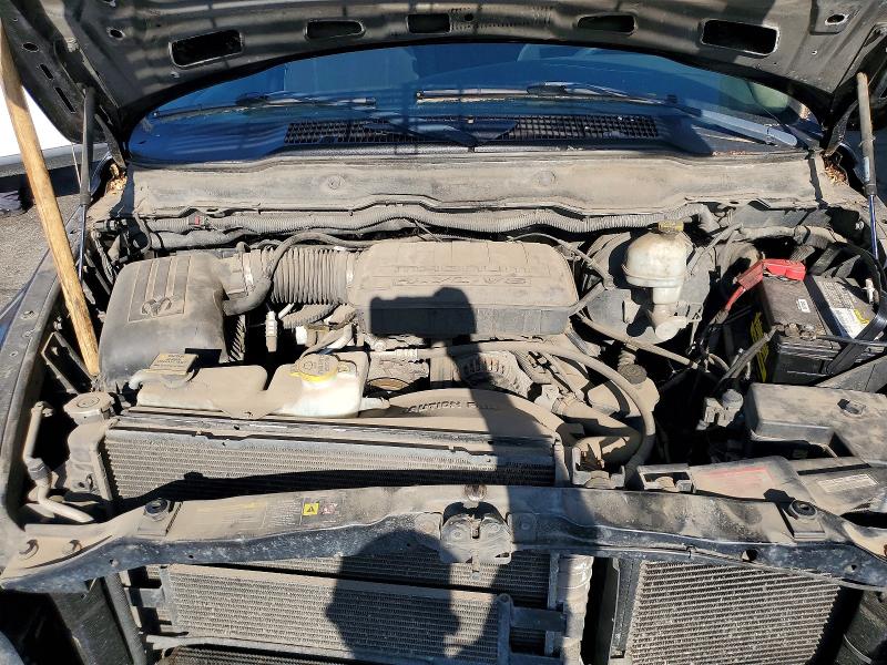 61240526 :رقم المزاد ، 1D7HU18N15S302475 vin ، 2005 Dodge Ram 1500 مزاد بيع