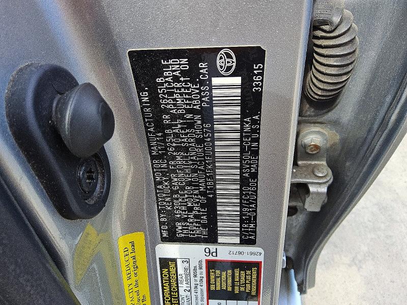 60646336 :رقم المزاد ، 4T1BF1FK1FU004576 vin ، 2015 Toyota Camry مزاد بيع