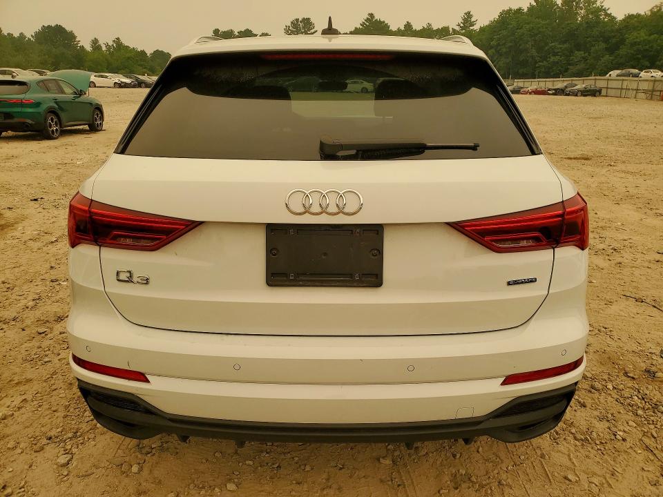 61288396 :رقم المزاد ، WA1DECF35P1112264 vin ، 2023 Audi Q3 مزاد بيع