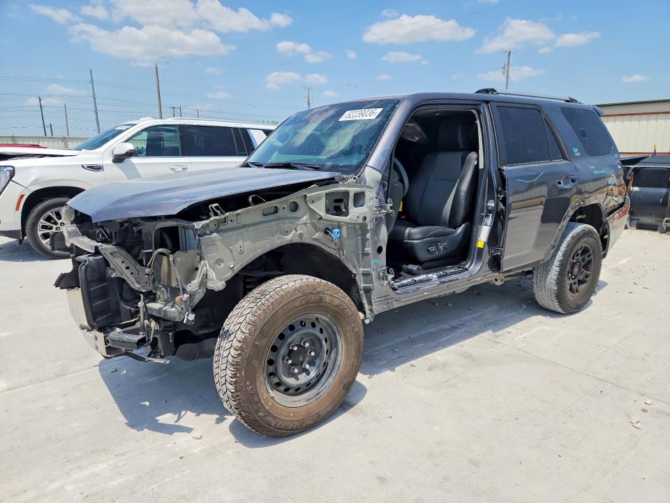 2022 Toyota 4runner მანქანა იყიდება აუქციონზე, vin: JTENU5JR9N5986302, აუქციონის ნომერი: 62239036