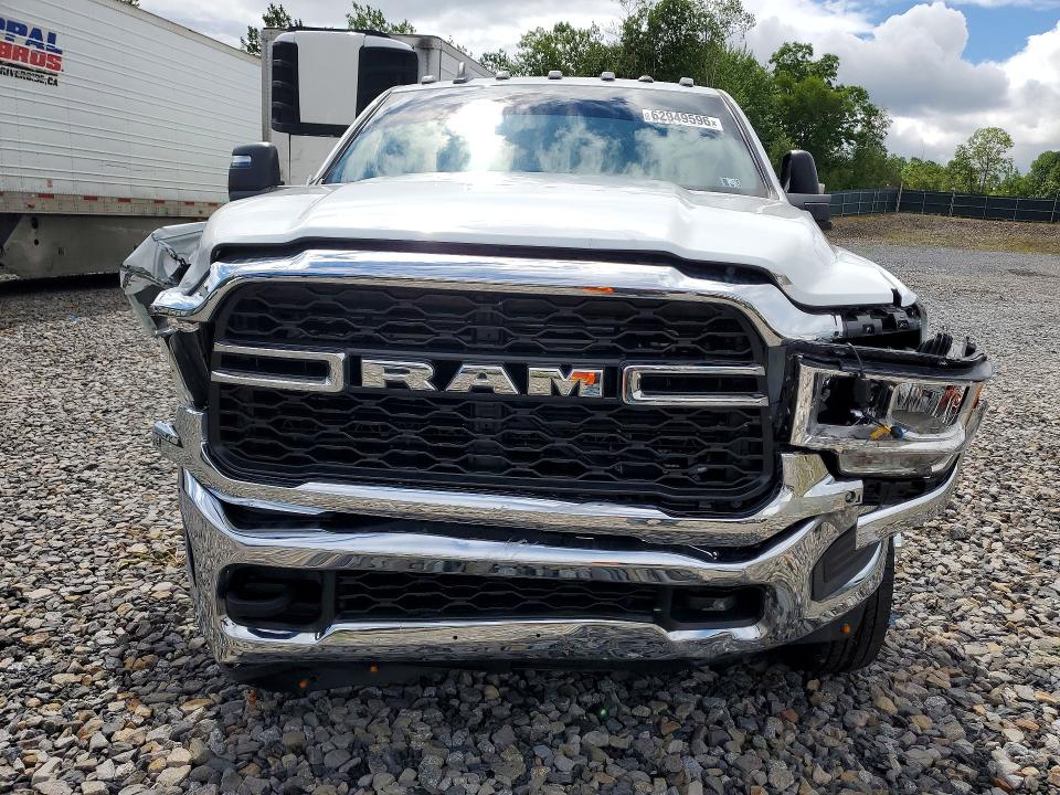 62949596 :رقم المزاد ، 3C63RRGL7RG243537 vin ، 2024 Ram 3500 مزاد بيع